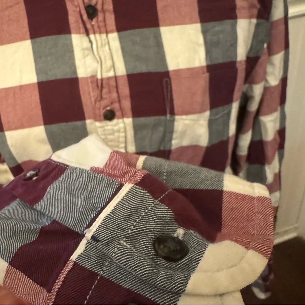 Banana Republic Men’s Burgundy Gray Checkered Flannel Button Down Shirt Size L
